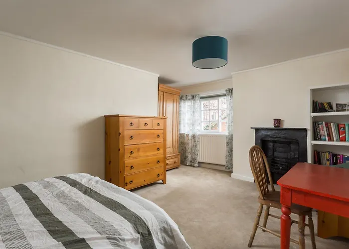 Crofton Dye House ヤーム